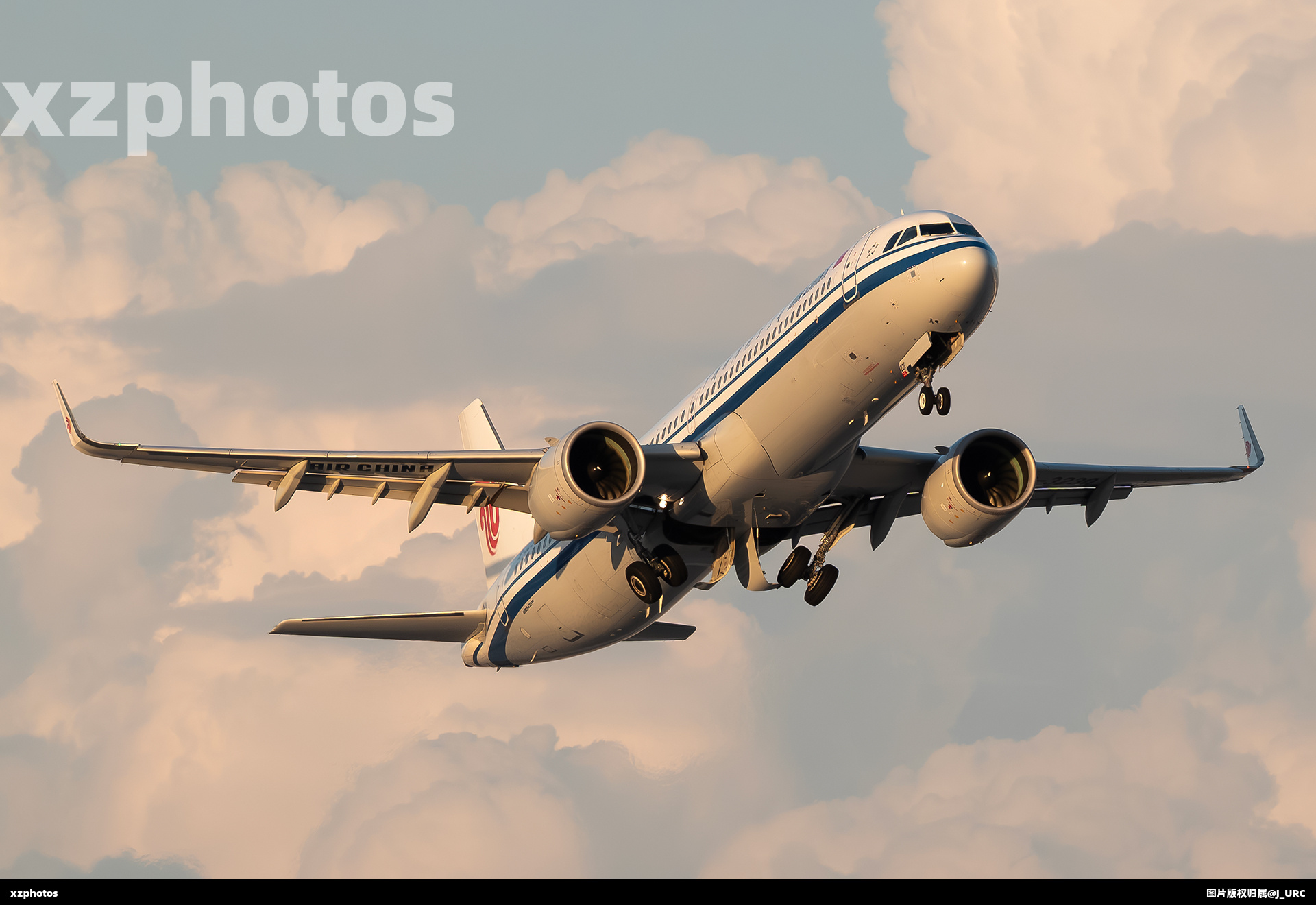 B-323Q