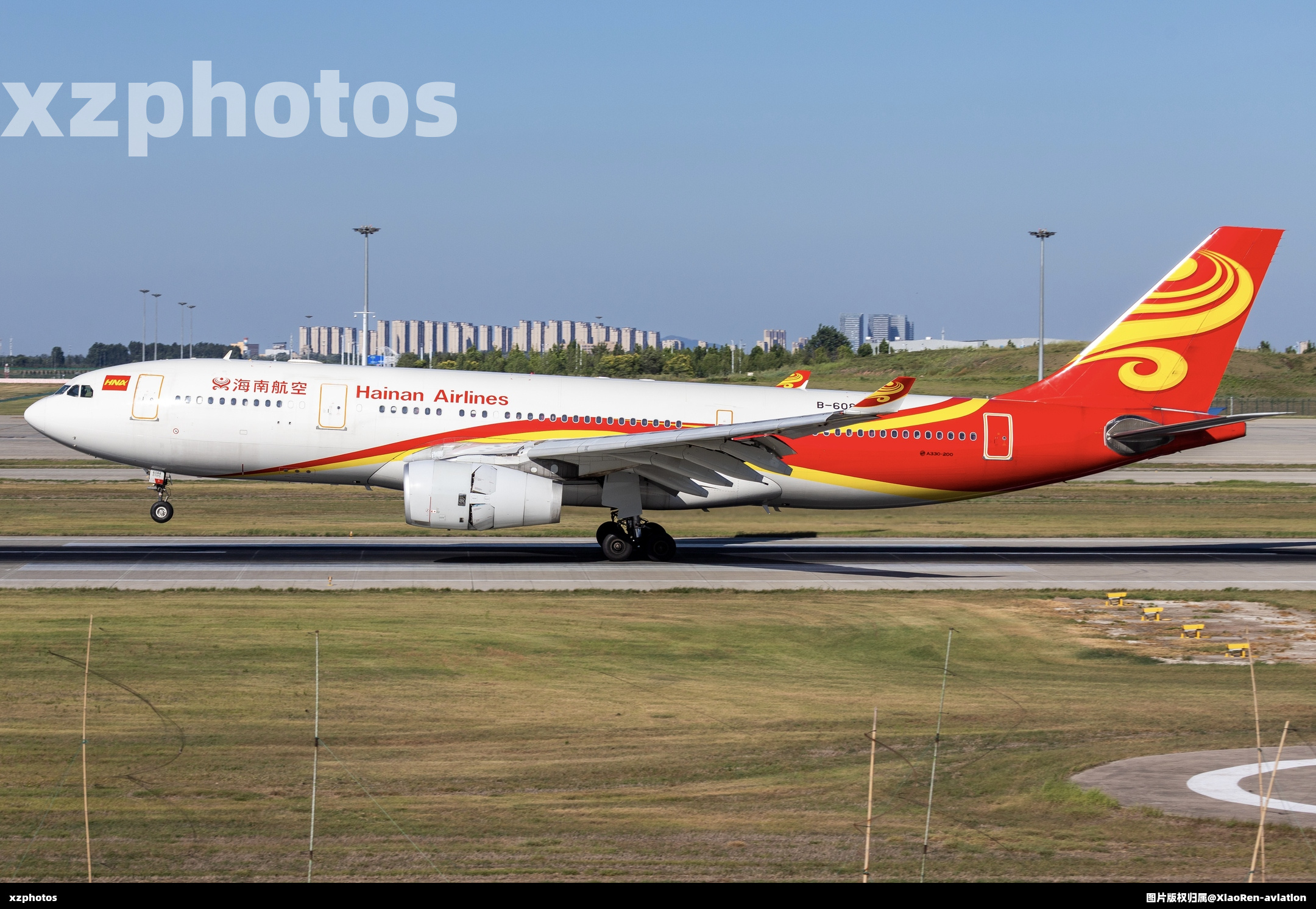 HNA