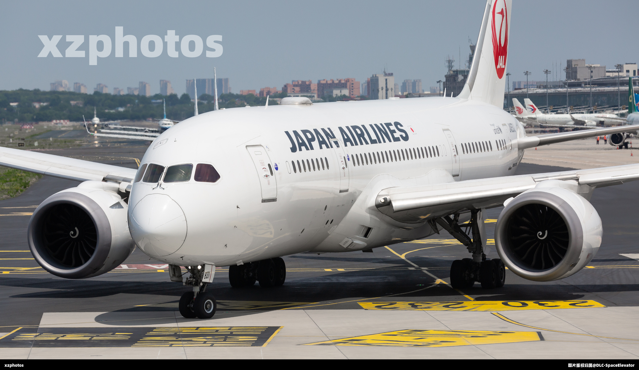 JA831J