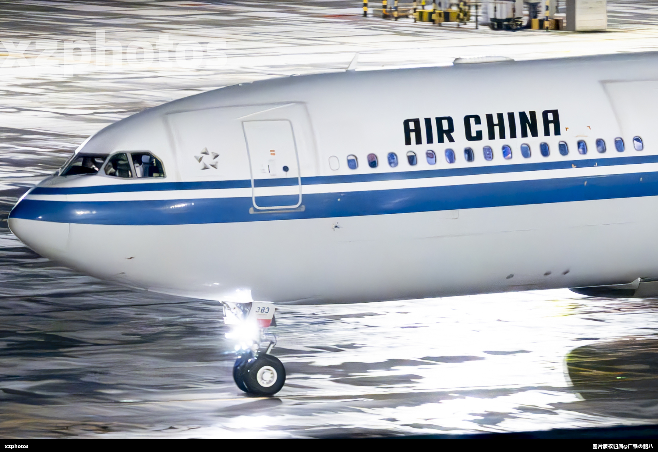 B-8383