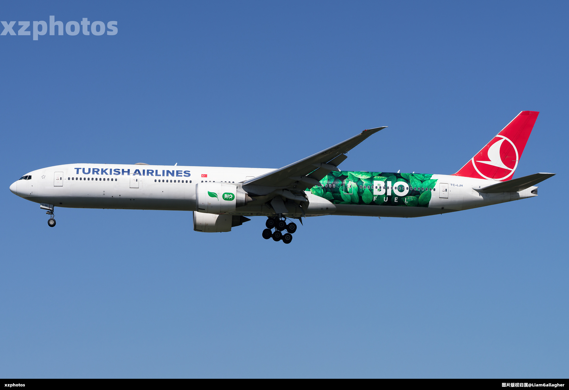 Turkish Airlines Biofuel Livery approaching Beijing/PEK