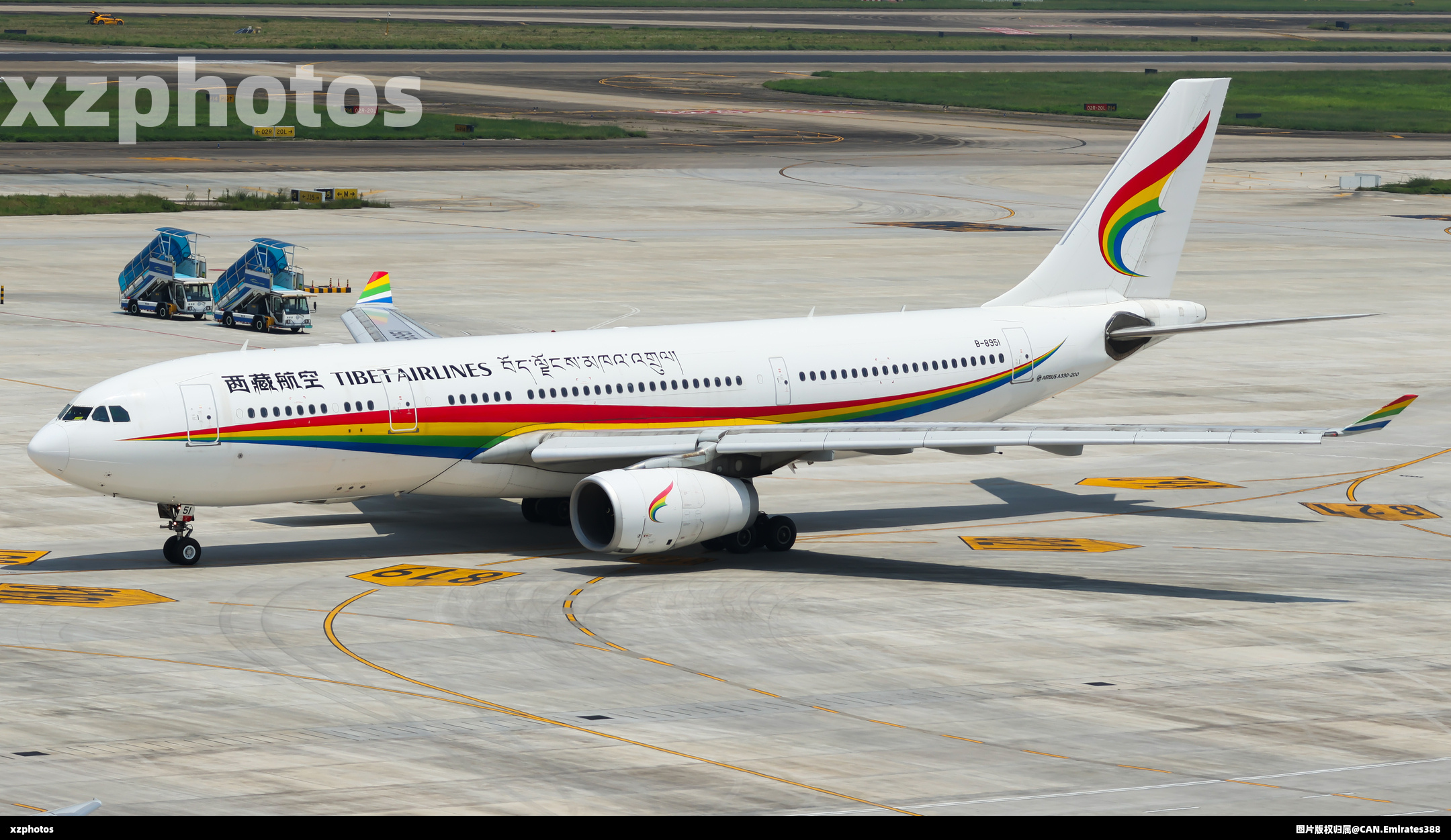 西藏航空A330-200（B-8951）