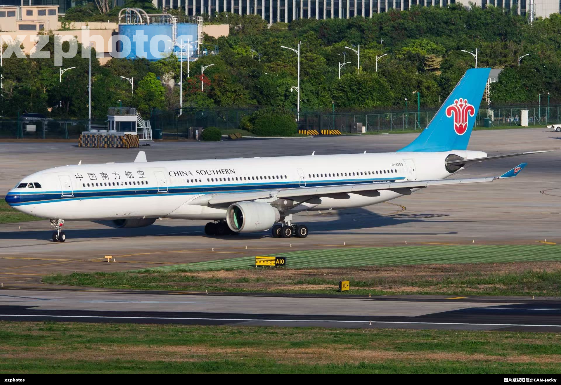 B-8359