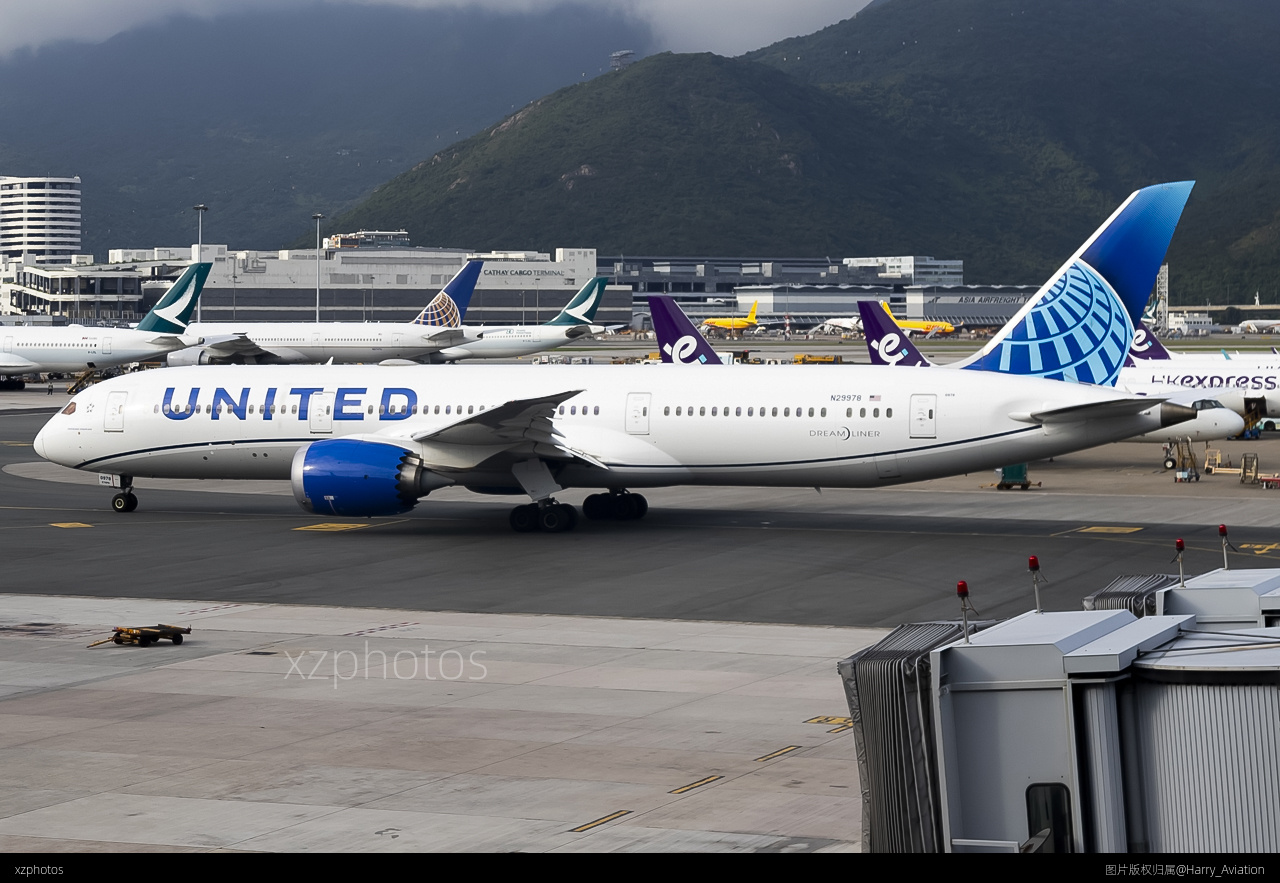 UA第五航权LAX-HKG-BKK