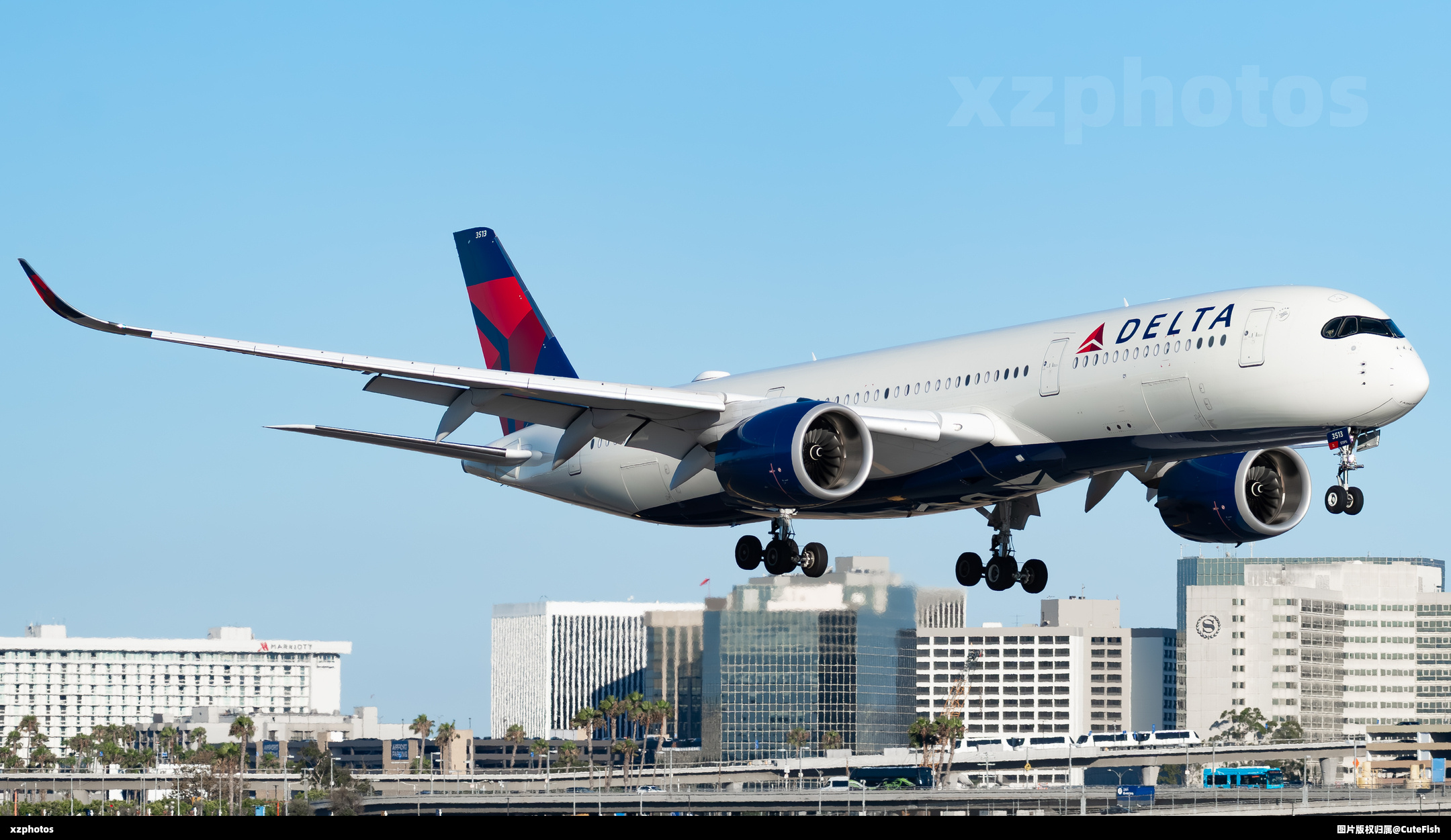 N573DZ
