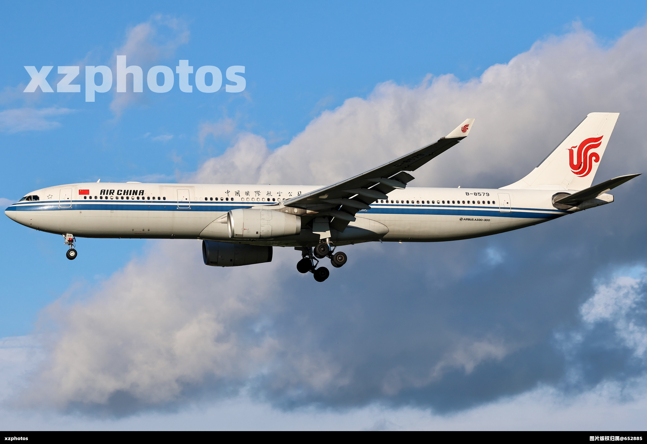 B-8579