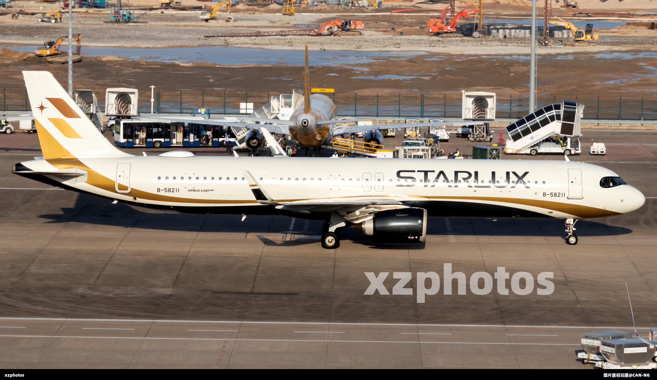 B-58211
