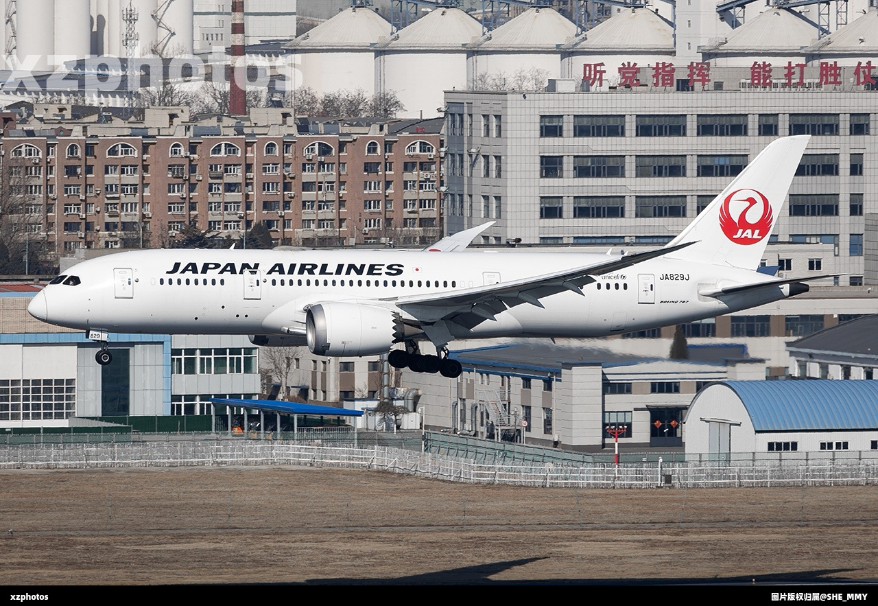 JA829J