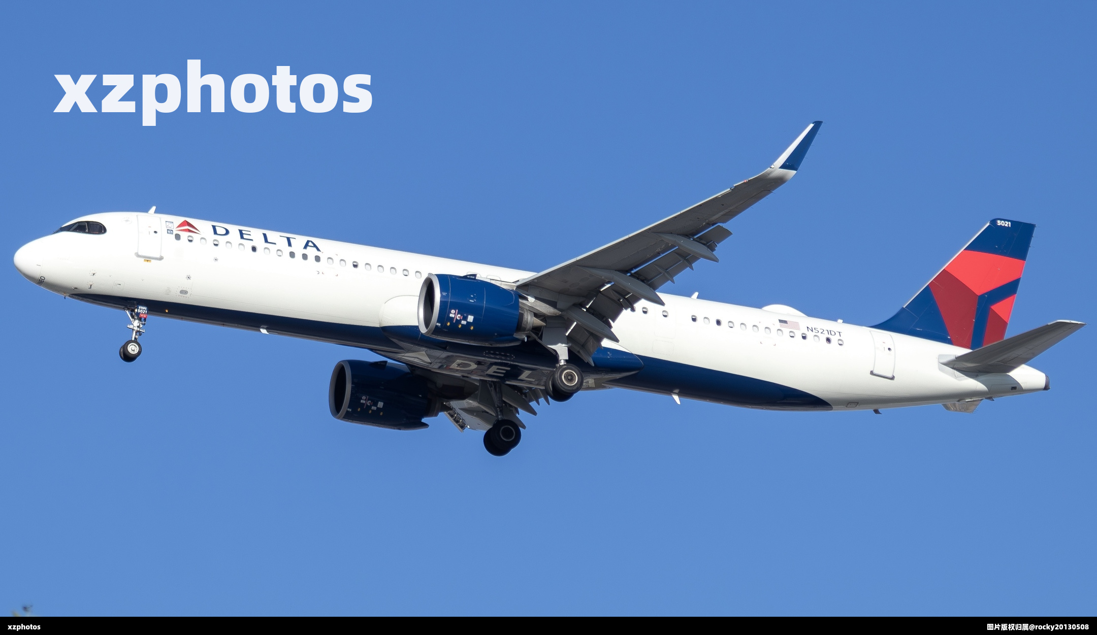 N521DT