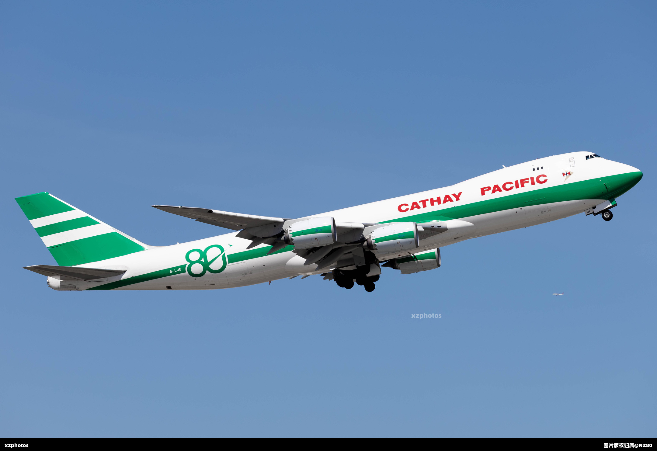 B-LJE