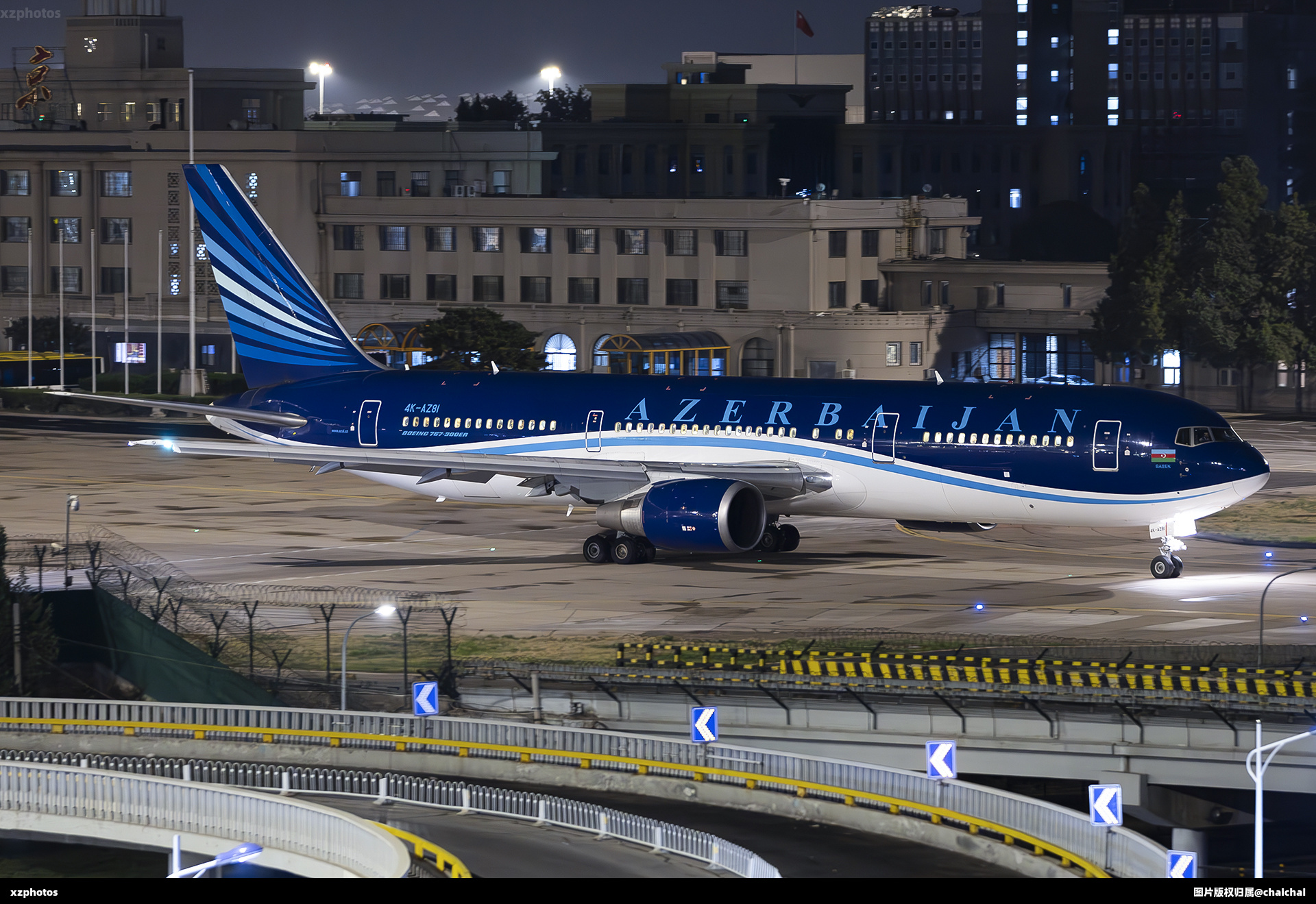 4K-AZ81