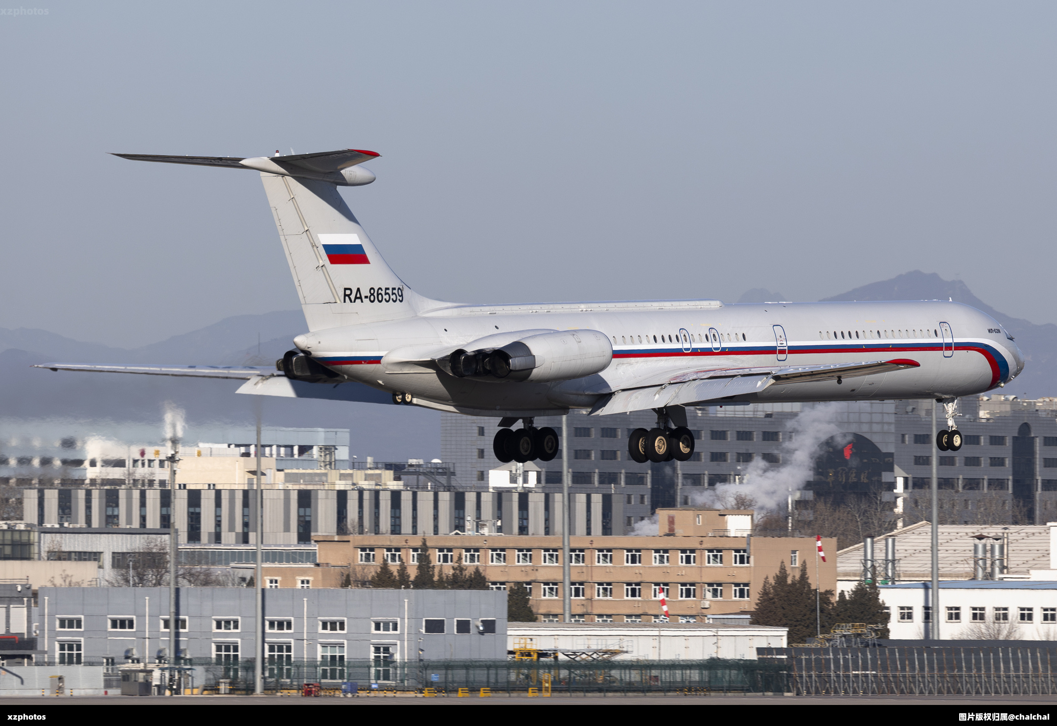 RA-86559