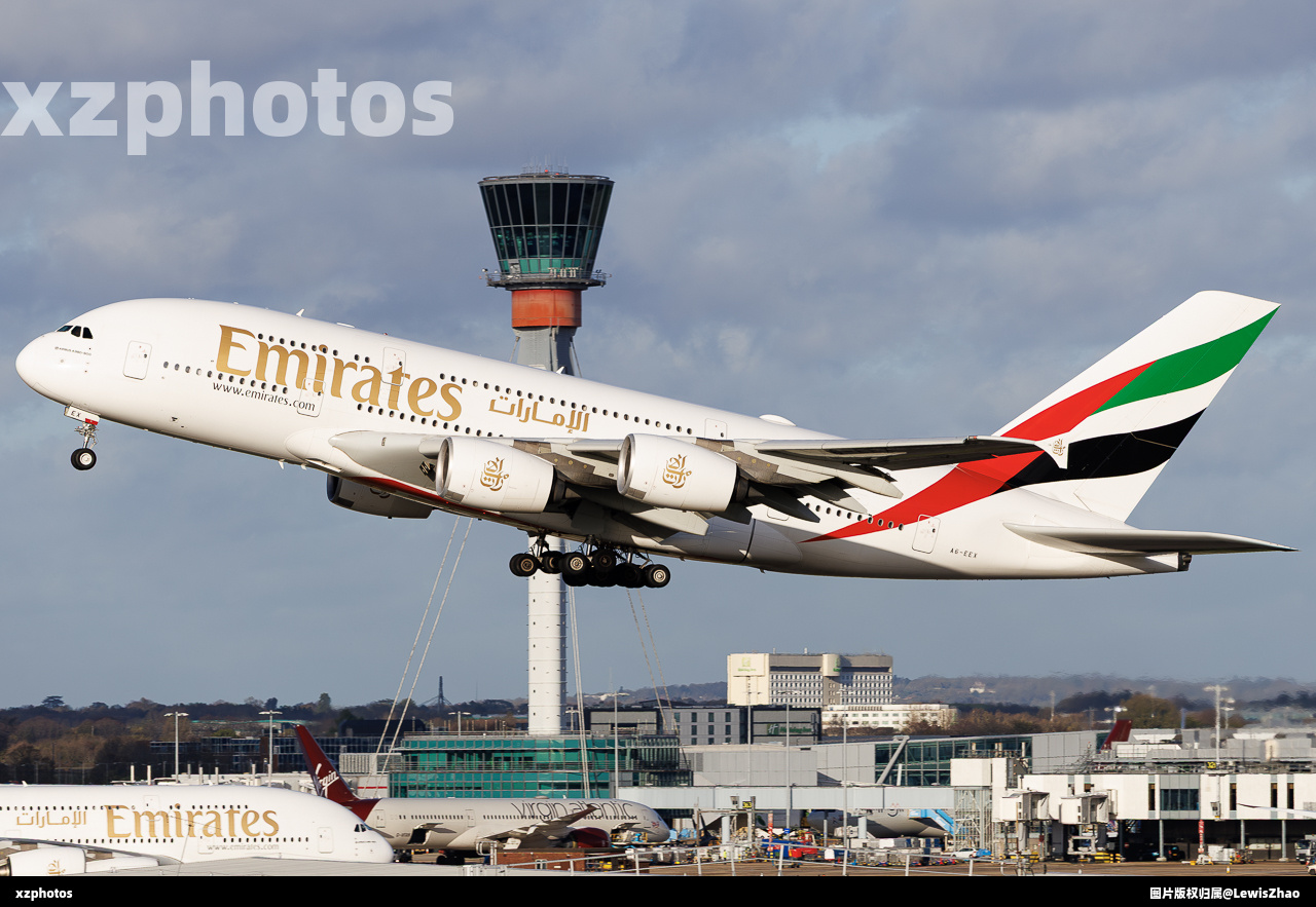 A6-EEX
