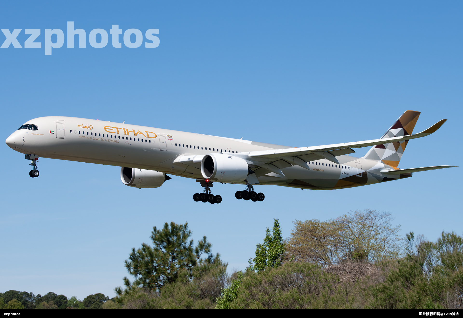 A6-XWL