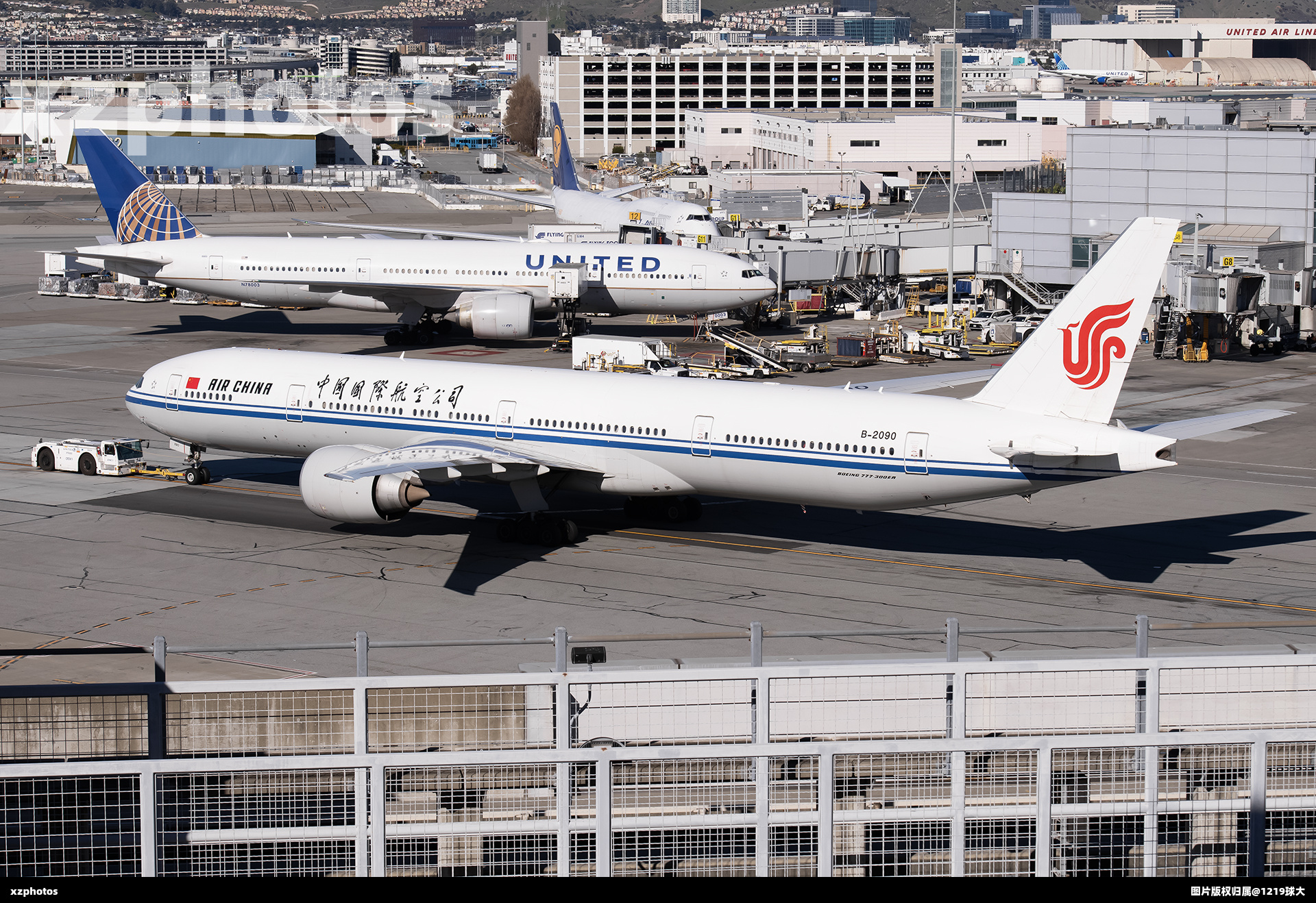 B-2090